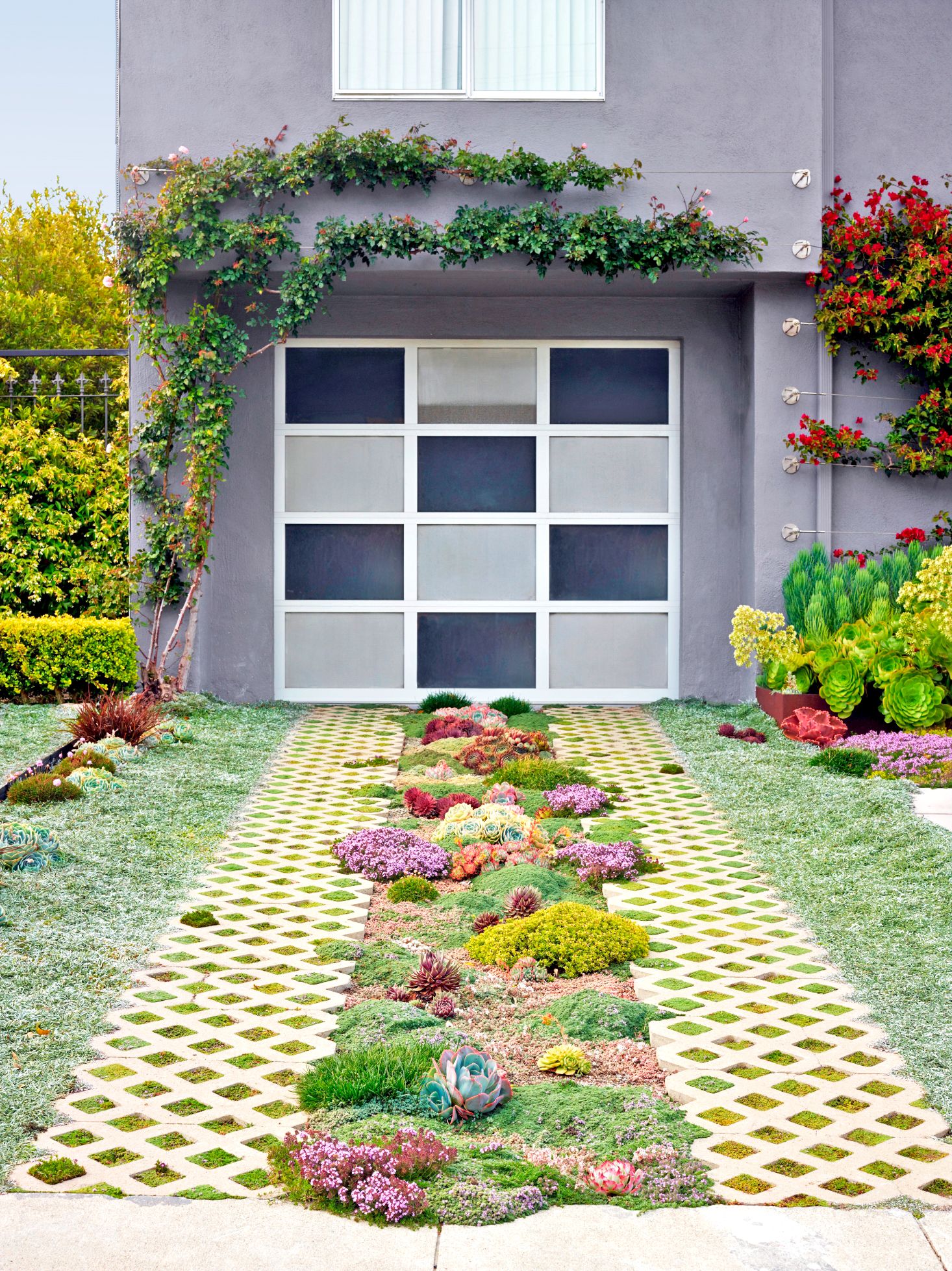 tieu canh san vuon Dan Carlson Bay Area Floral driveway