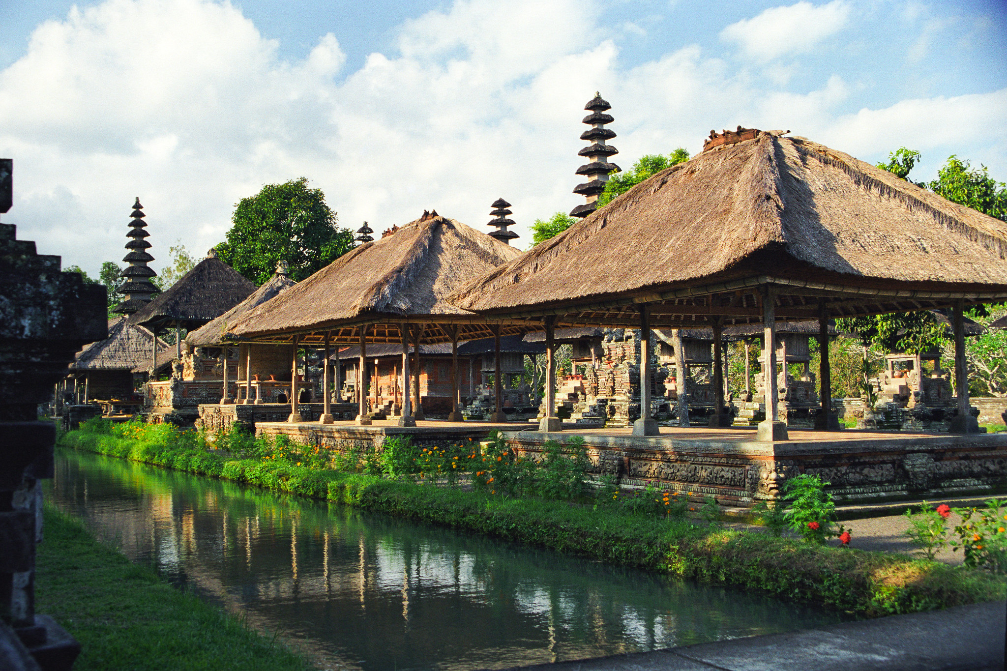 Pura Taman Ayun den tho kien truc ton giao dong nam a bali