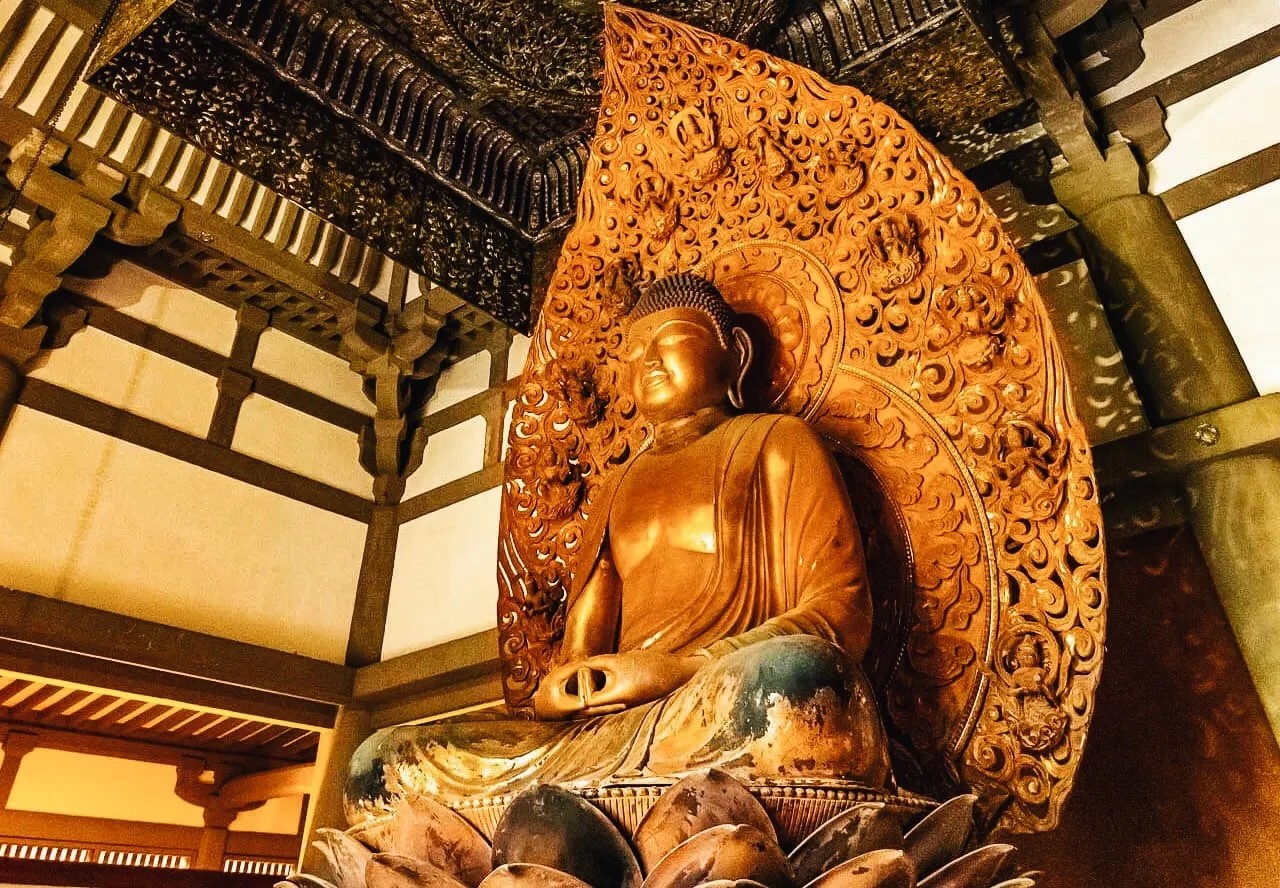 tuong phat vang byodoin nhat ban 
