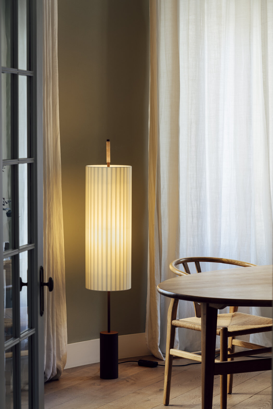 floor lamp Dórica Jordi Miralbell Mariona Raventós cho Santa & Cole