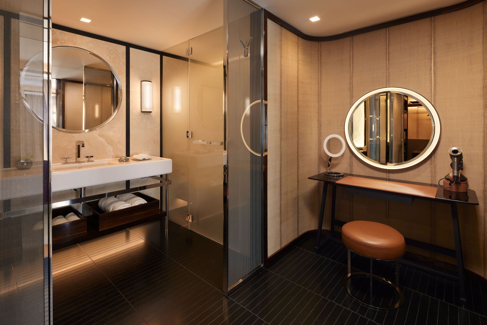 AXOR Citterio bulgari hotel paris phong tam suite