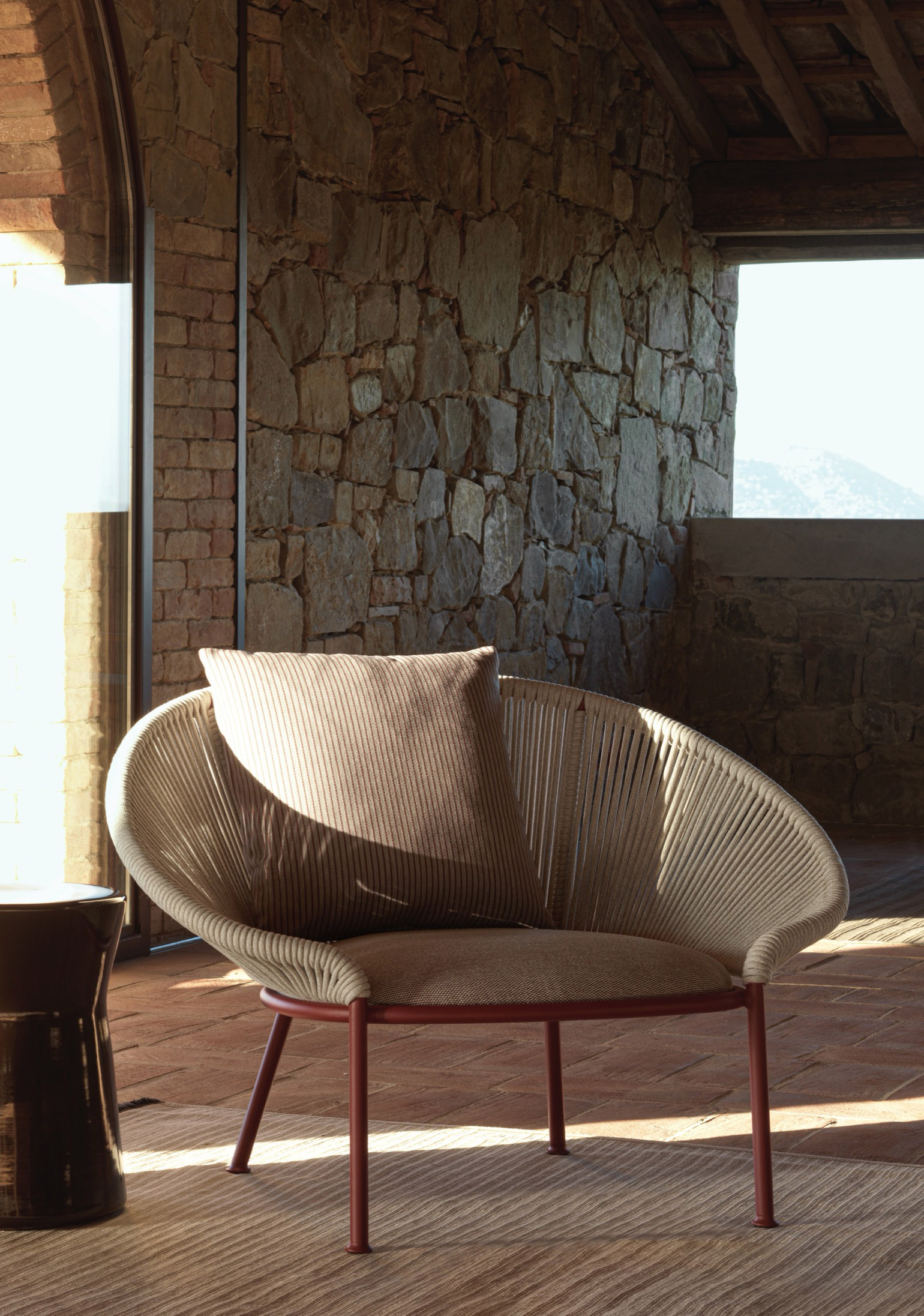 ghe ngoai troi outdoor armchair Petalo Vincent Van Duysen Molteni & C