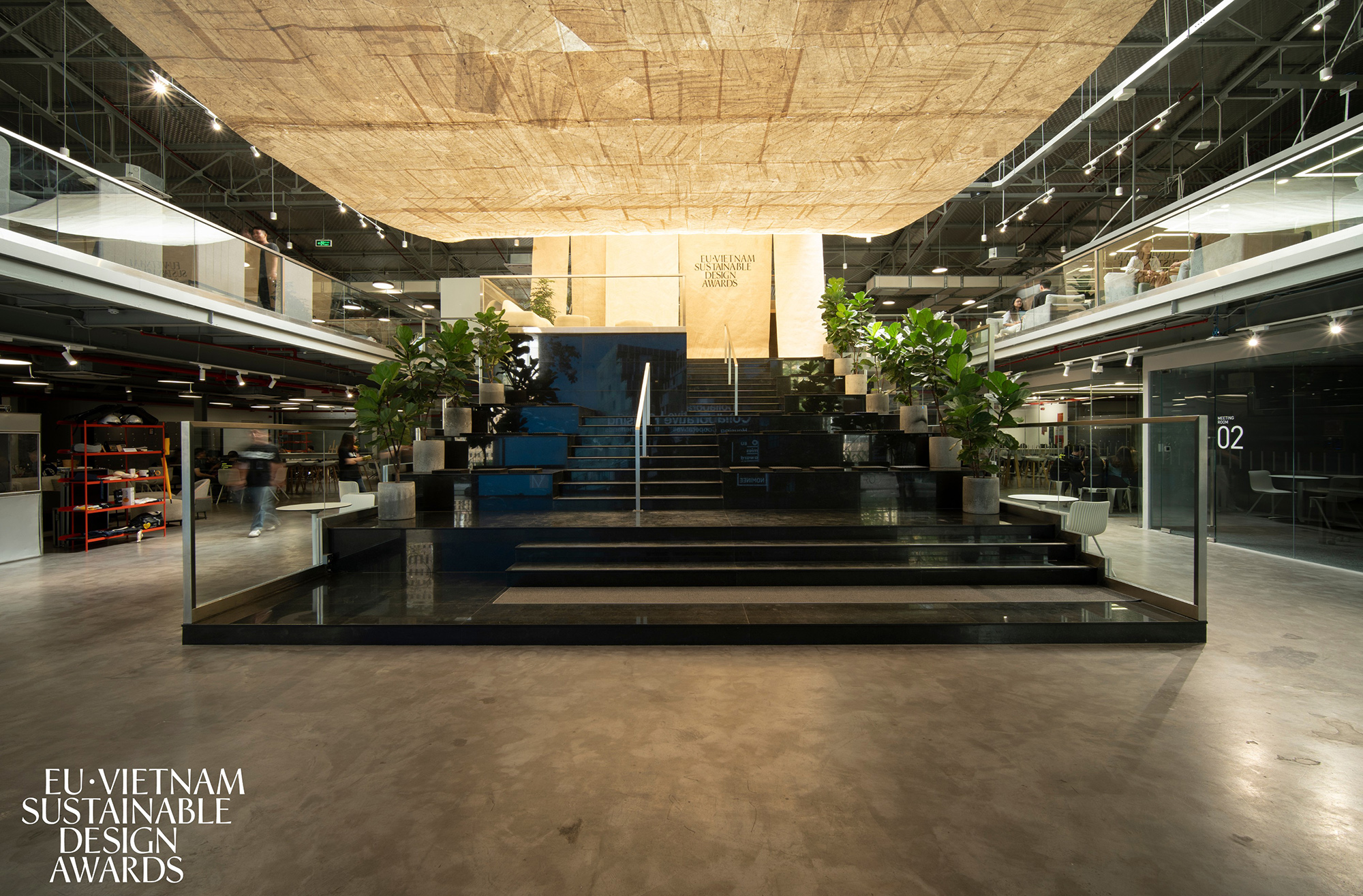 installation giay do lam weaving space su kien space sunlife