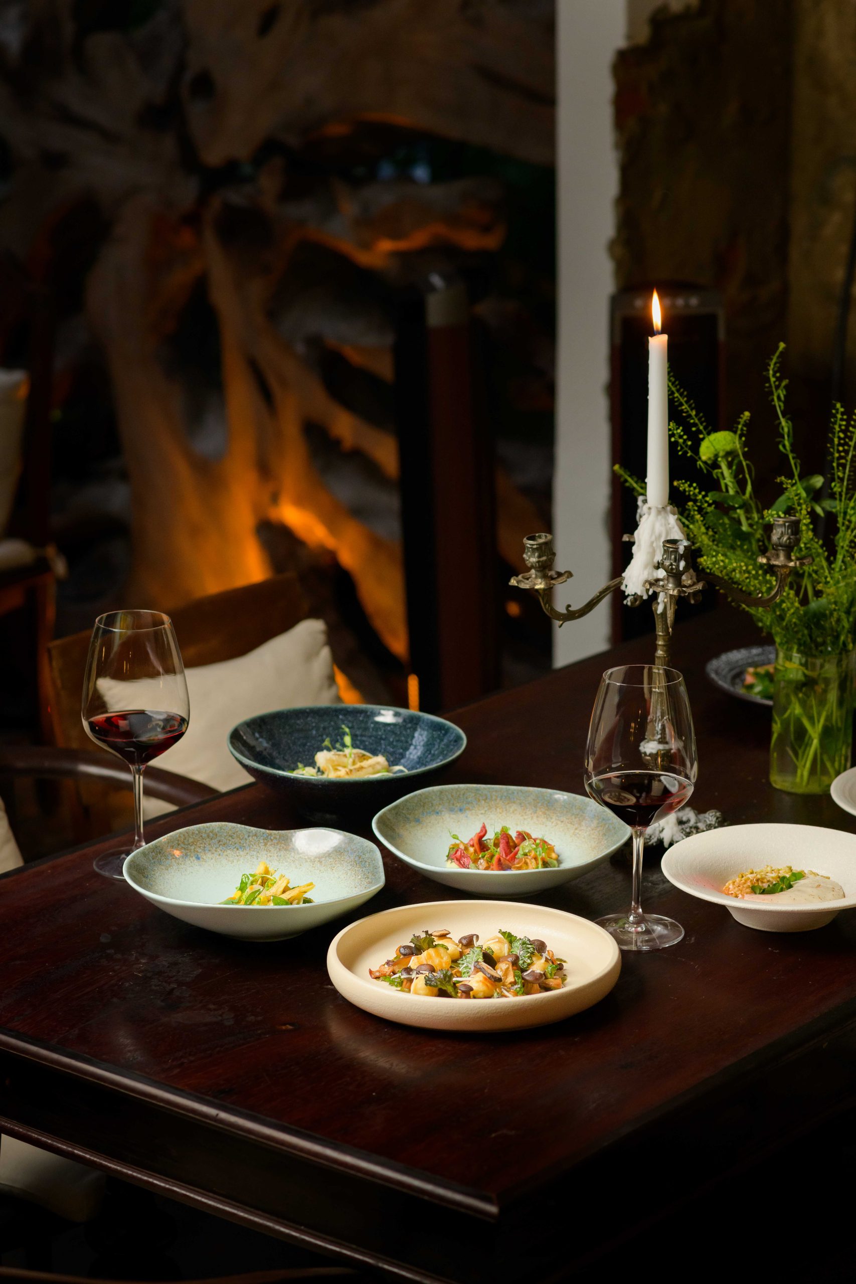 nha hang NUC Concept Kitchen & Bar amanaki thao dien khach san nghe thuat am thuc thien nhien