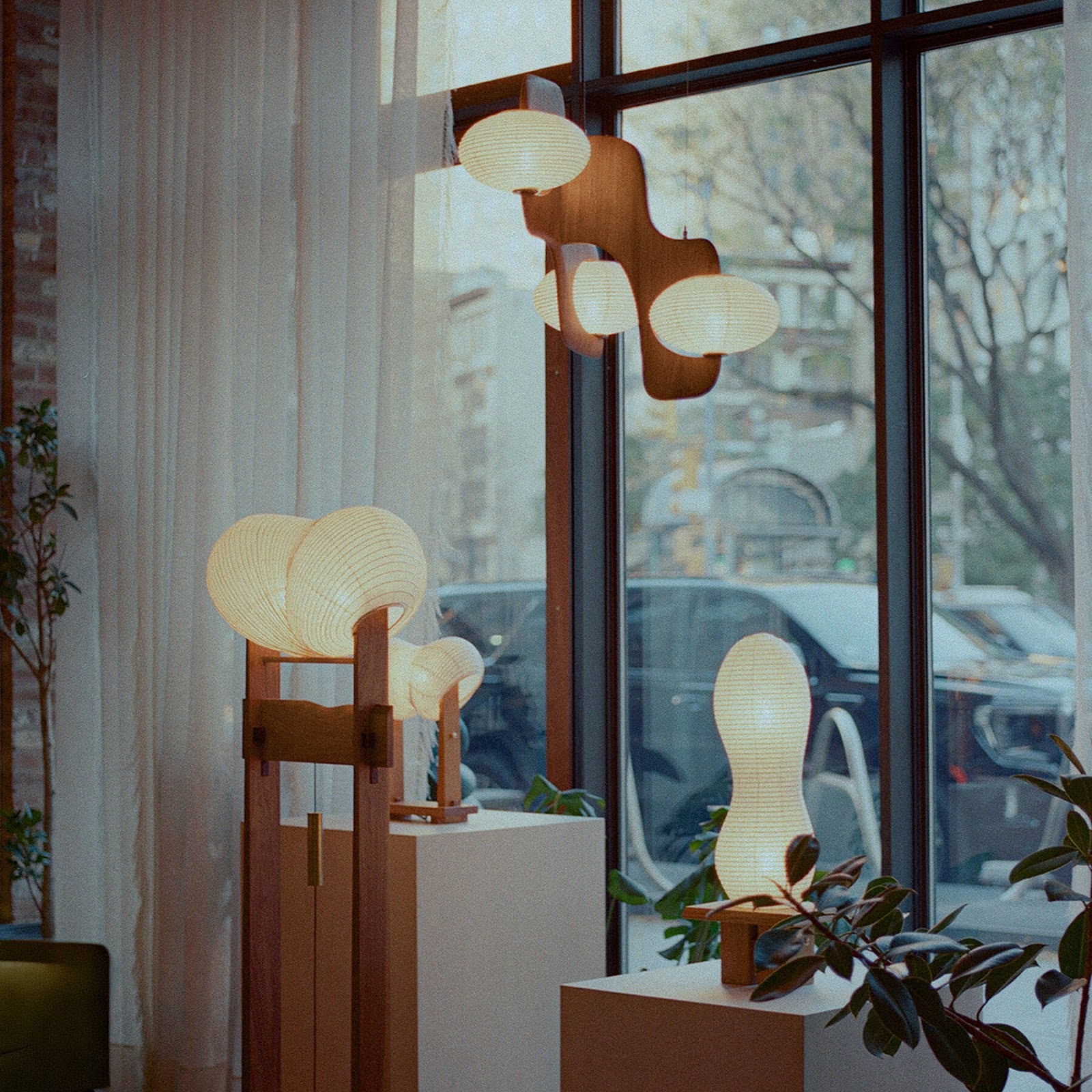Studio Kawabi Irisa Na Aaron Kawabi New York Cascade Pendant
