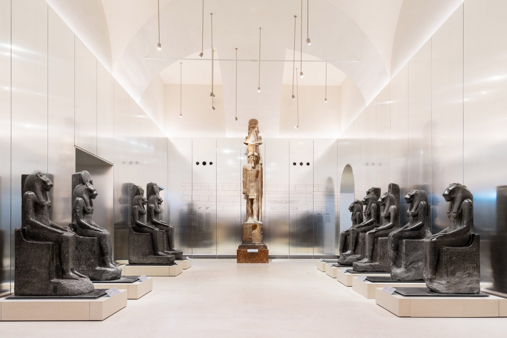 OMA Andrea Tabocchini Architecture bao tang Museo Egizio Turin italia Thebes ai cap greek Luxor