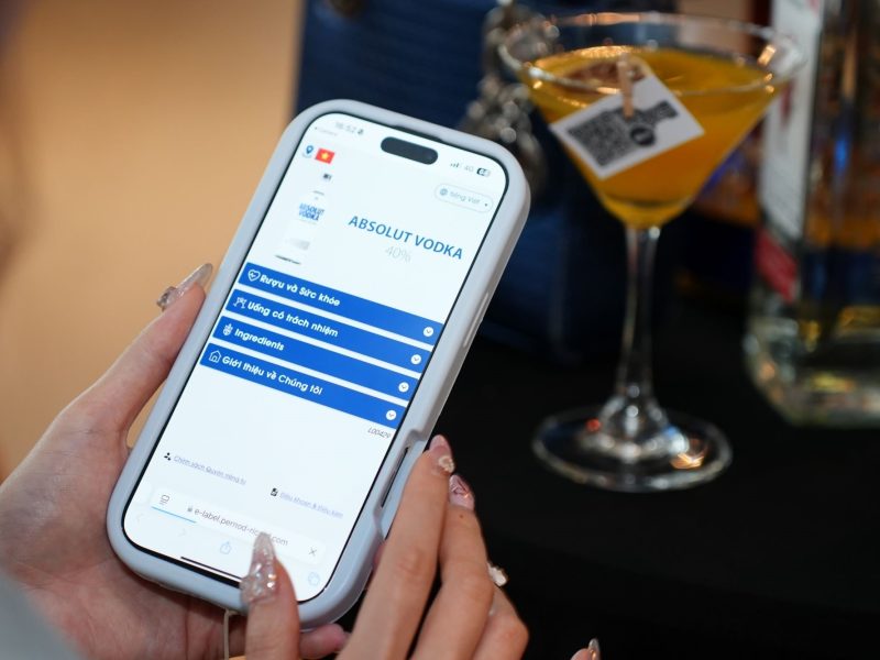 Pernod Ricard minh bạch hóa hướng dẫn uống trách nhiệm và có chừng mực qua nhãn điện tử E-label