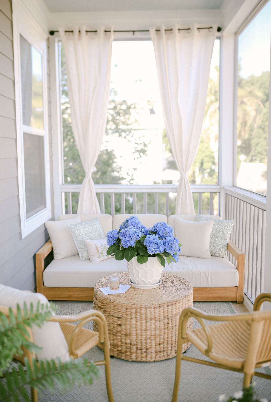 khong gian ngoai that porch decor