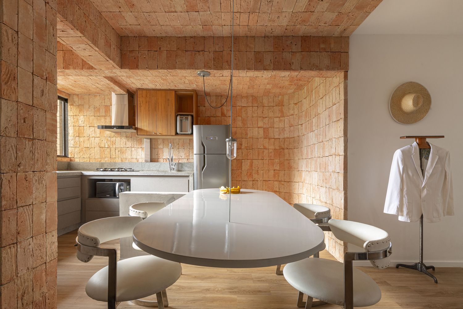 thiet ke noi that veneer MDF industrial wood 