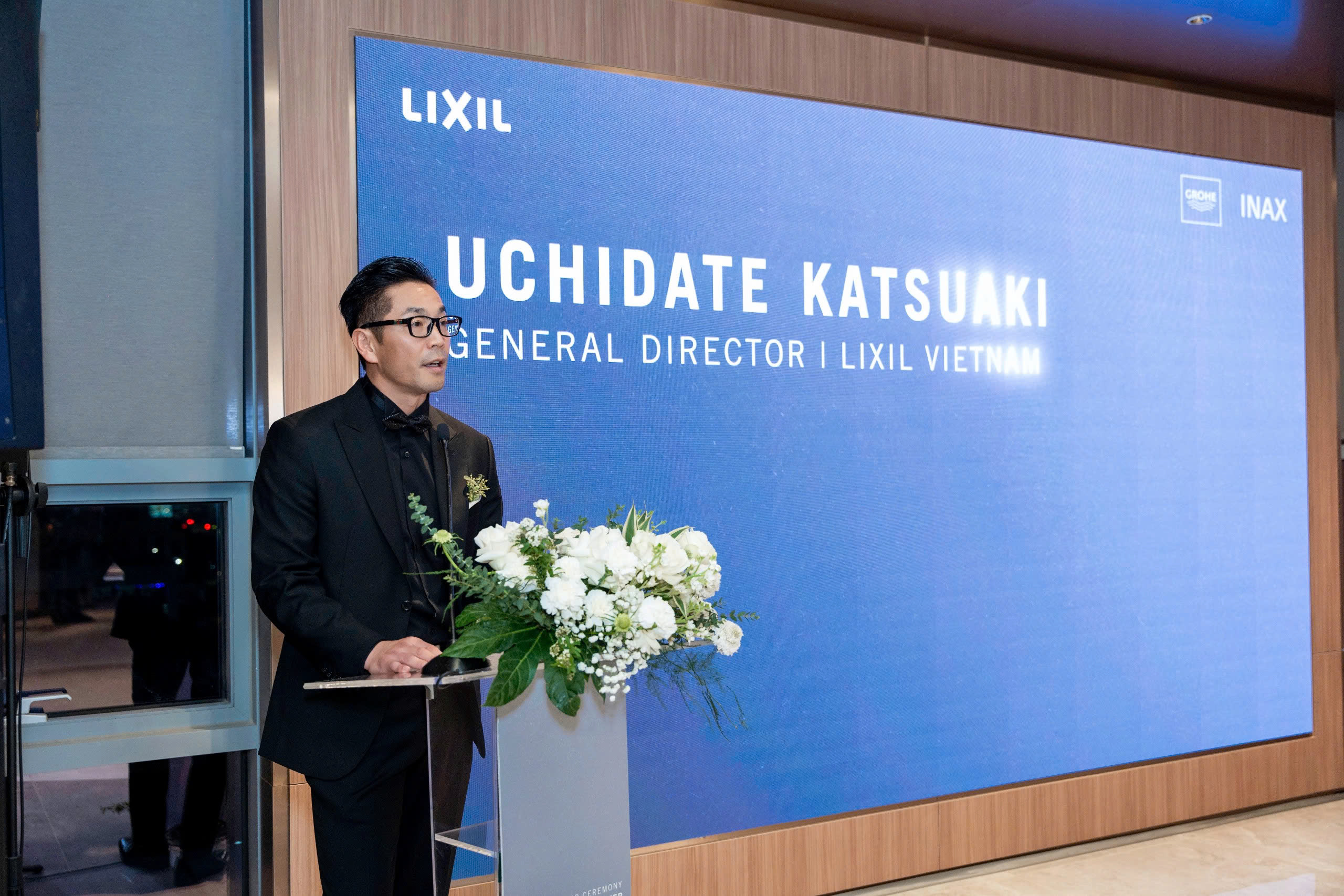 lixil uchidate katsuaki lec trung tam noi that