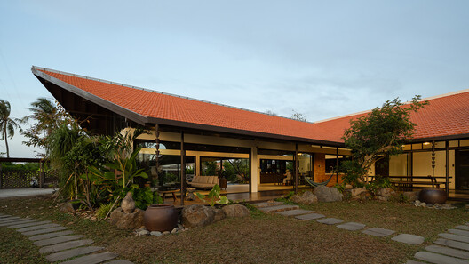 nha 1 tang nha mot tang bungalow Casa Blanca Garden H2