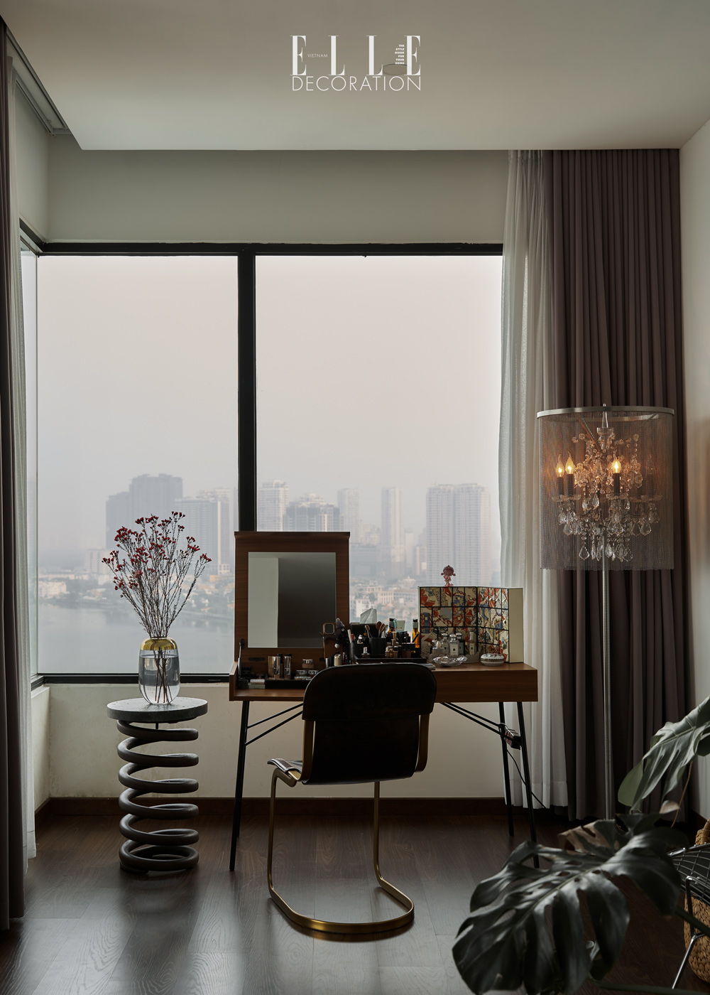 Khong gian song ca si Hong Nhung penthouse tran cao duplex