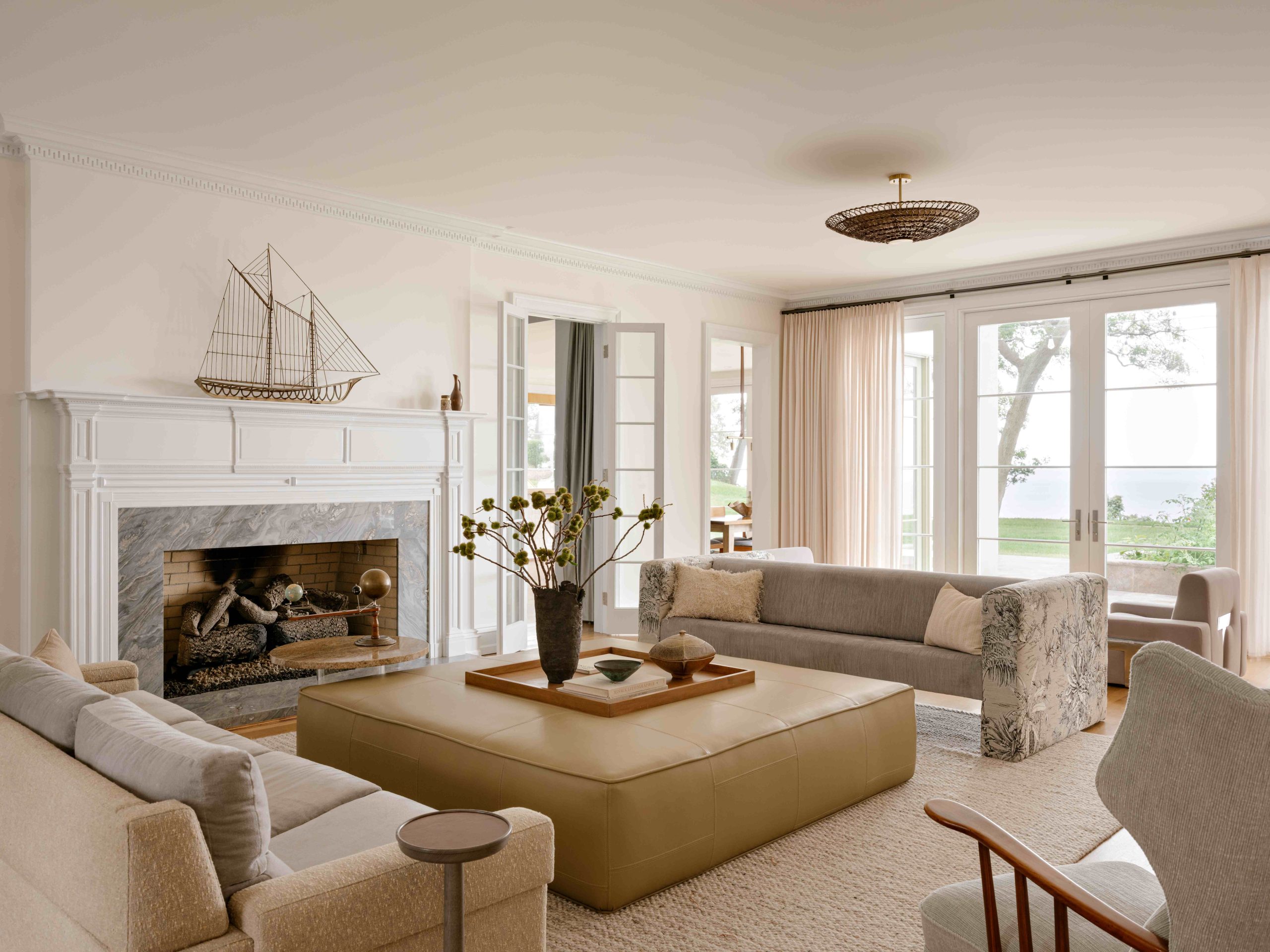 Setauket Long Island villa New York phong cach Tuscan Evan Edward