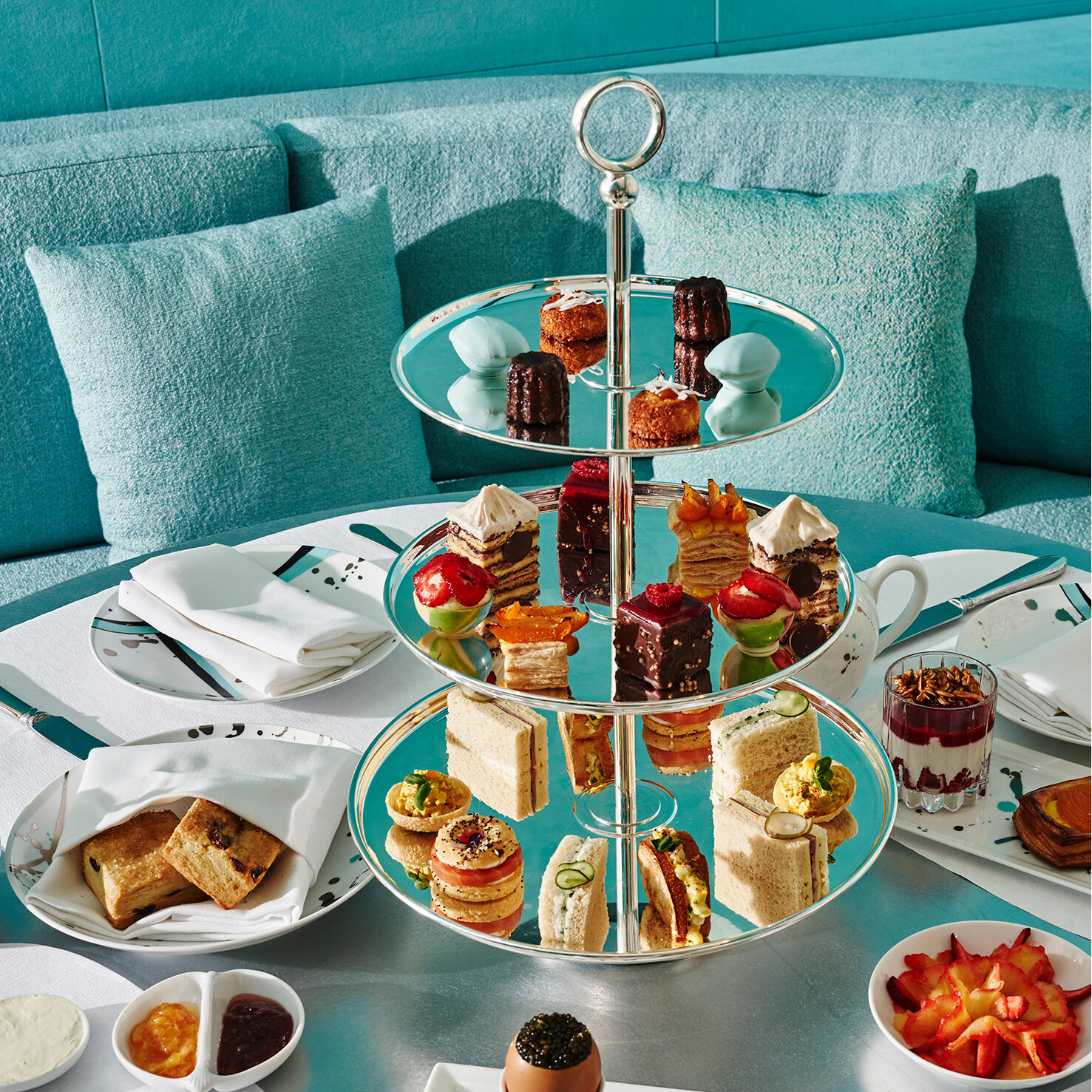tiffany co nha hang menu an sang tra chieu