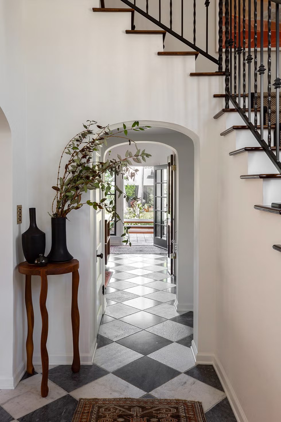 phong thuy cua chinh mouth of qi front door fengshui