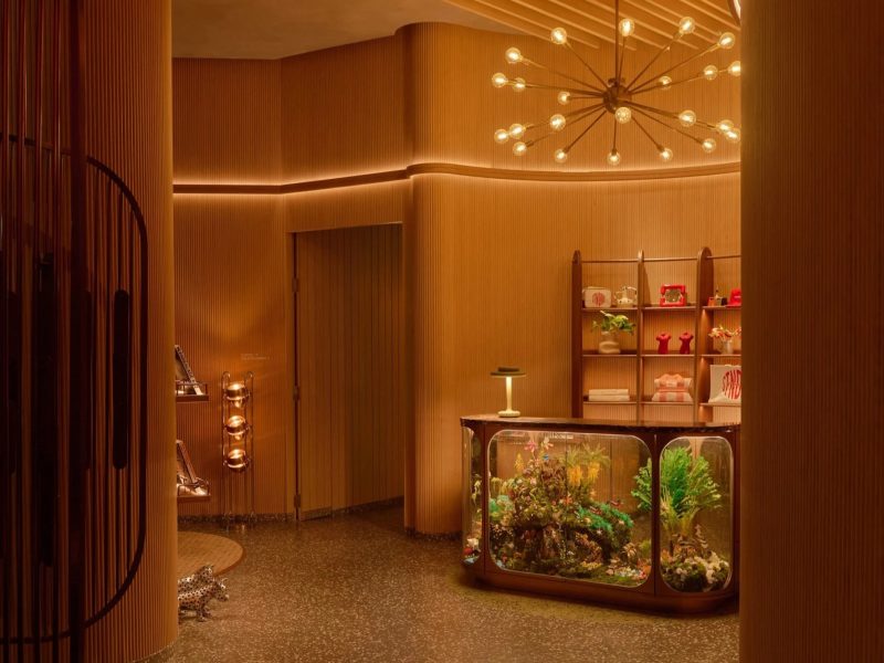 Khách sạn The Standard Singapore: Ốc đảo nhiệt đới giữa đô thị hiện đại
