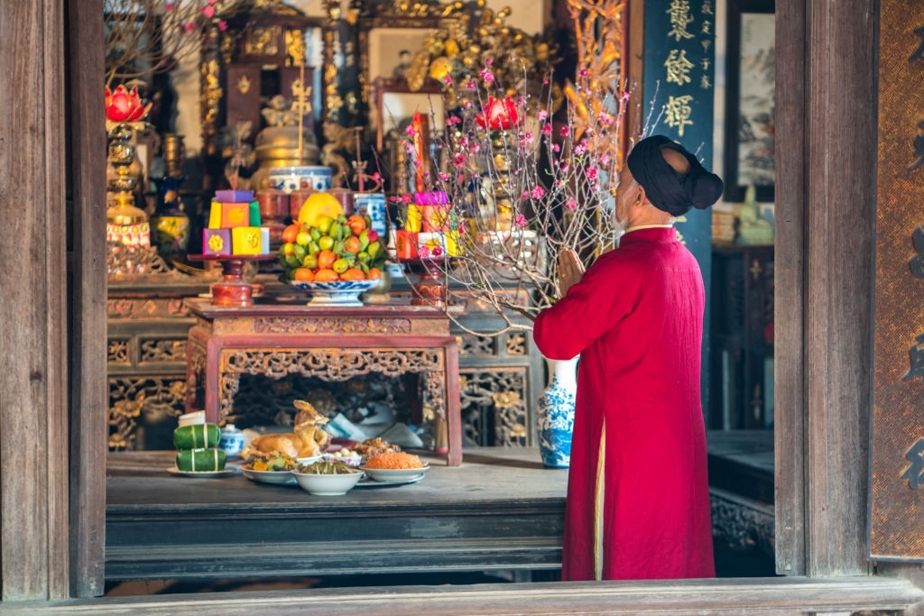 altar van hoa viet