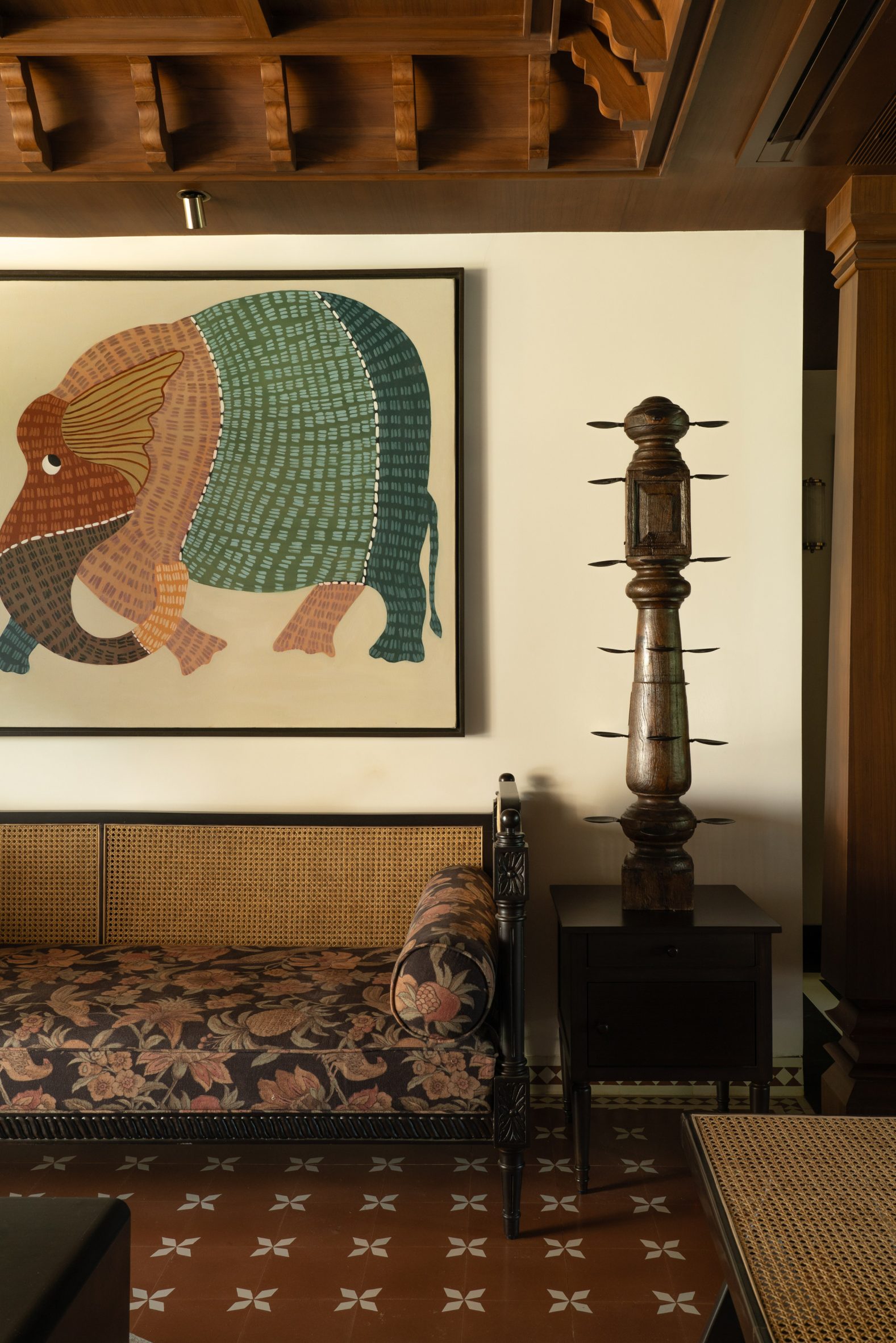 wood ceiling House of Gond Renesa