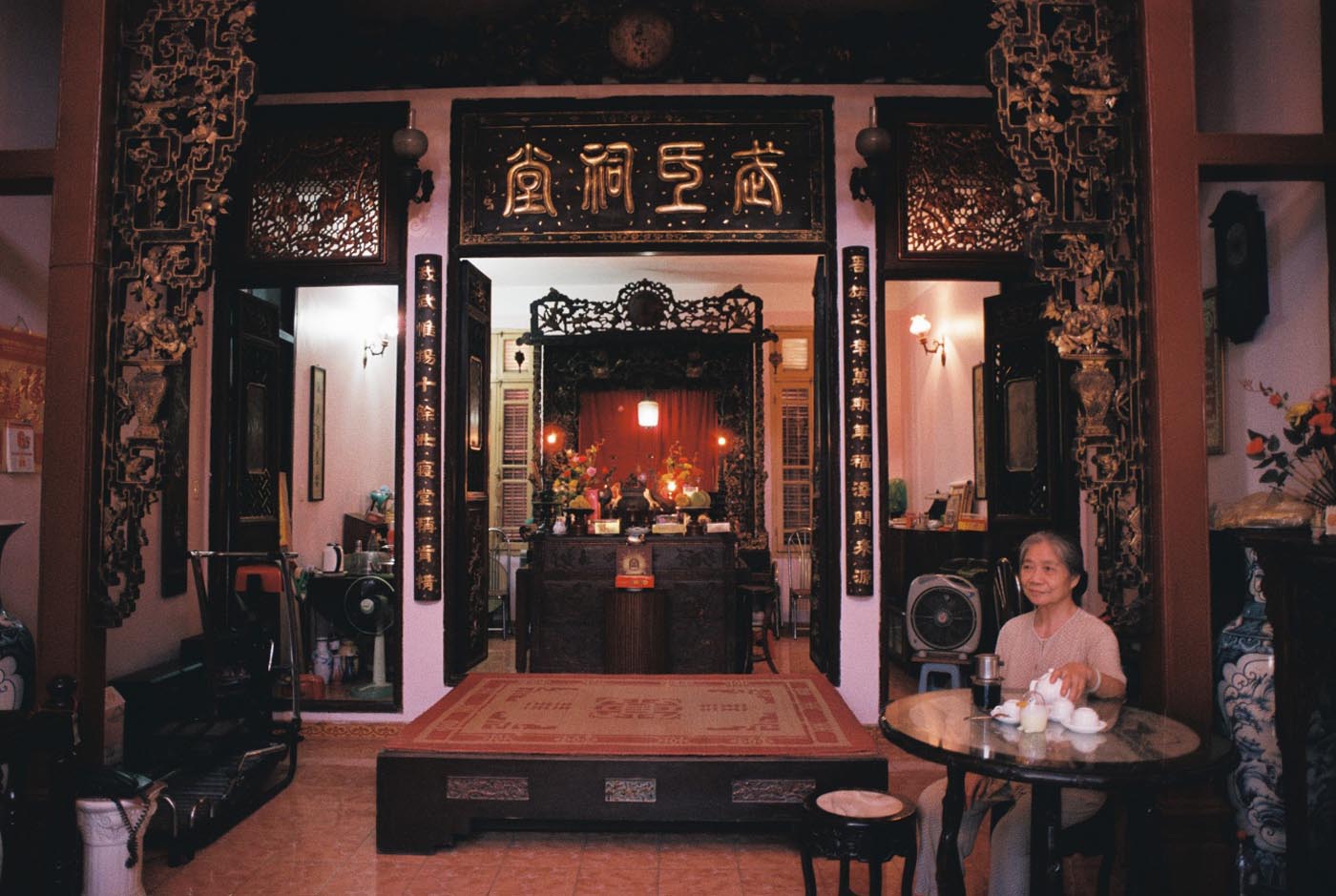 phong tho altar van hoa viet