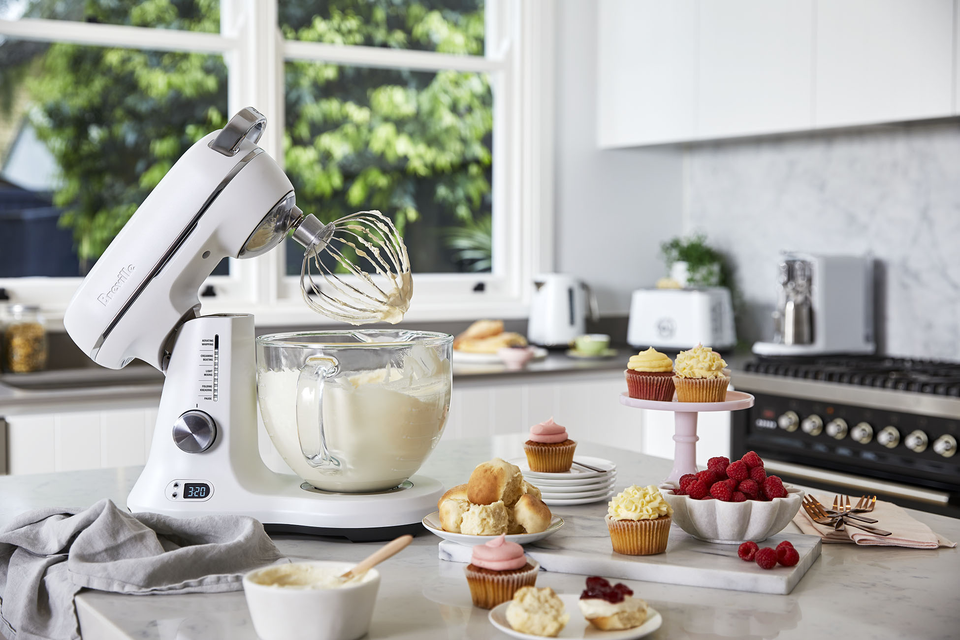 kitchen appliances Breville the Bakery Chef 
