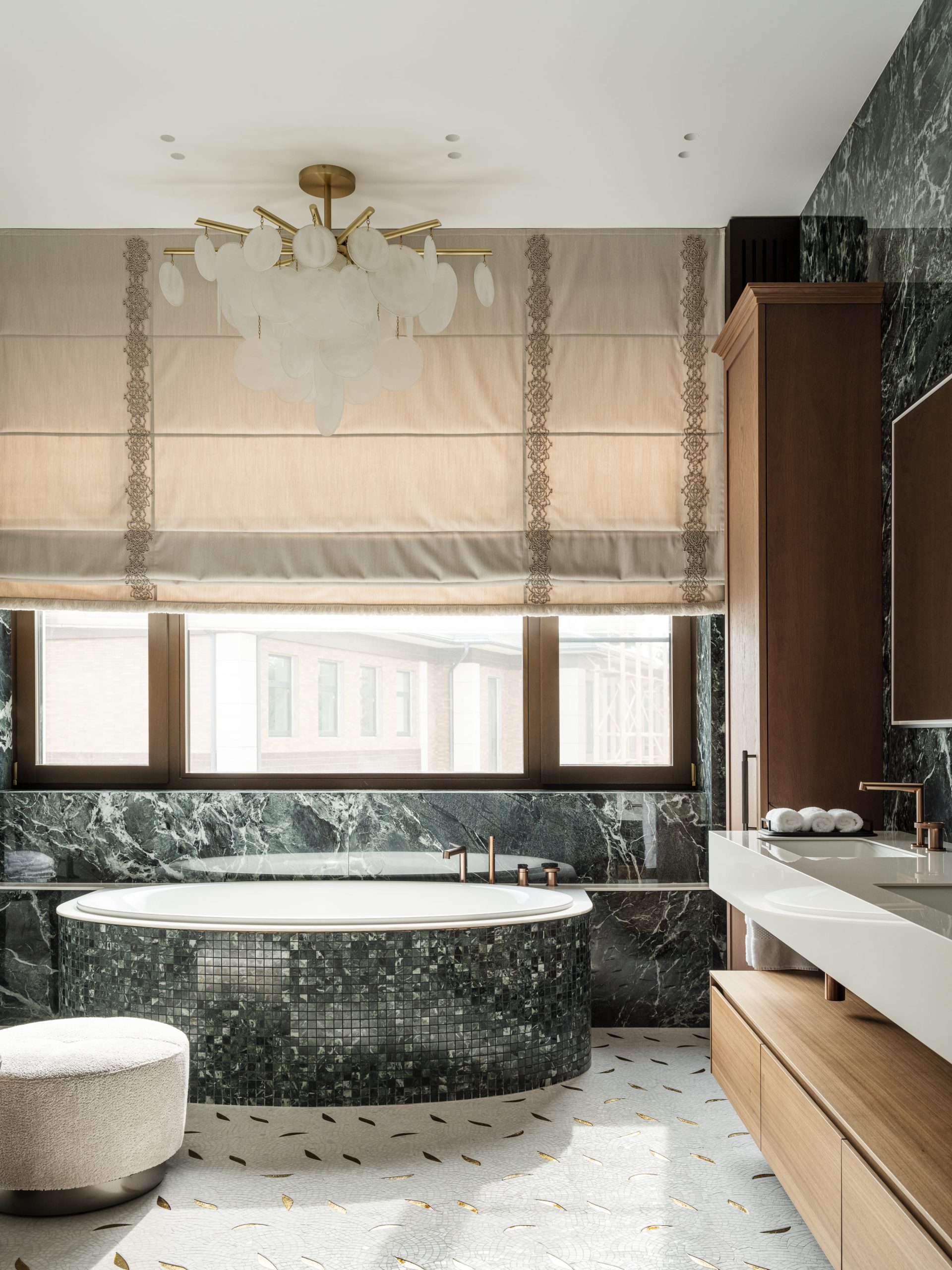 moscow villa luxurious minimalism