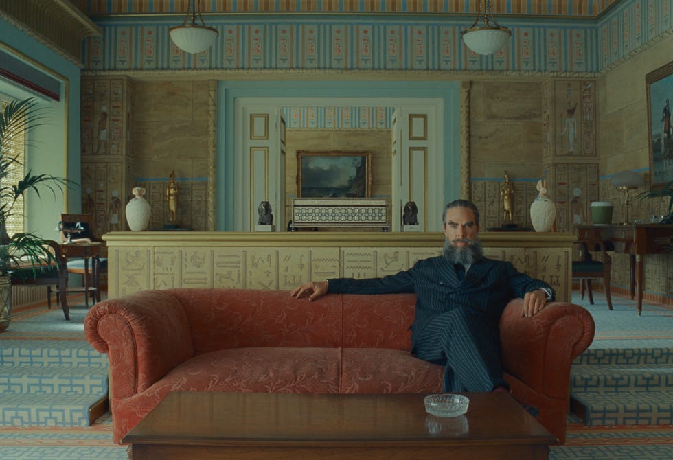 boi canh phim Roman Coppola Wes Anderson Benicio del Toro