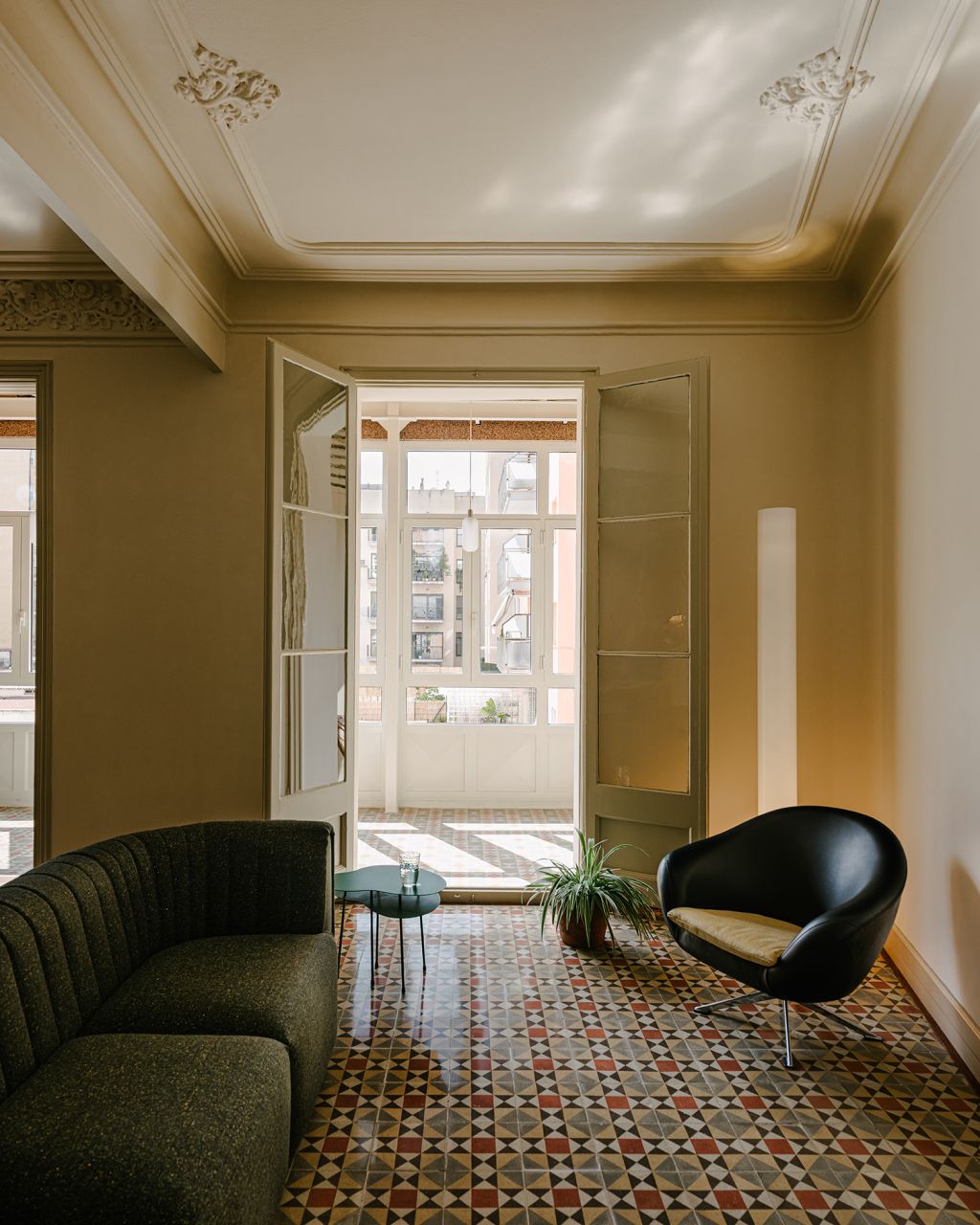 gach bong lat san nha dep viet nam the gioi Eixample apartment Sigla Studio