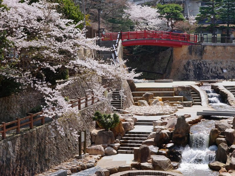 Arima Onsen: Miền đất thiêng của suối nước nóng và văn hóa Nhật Bản