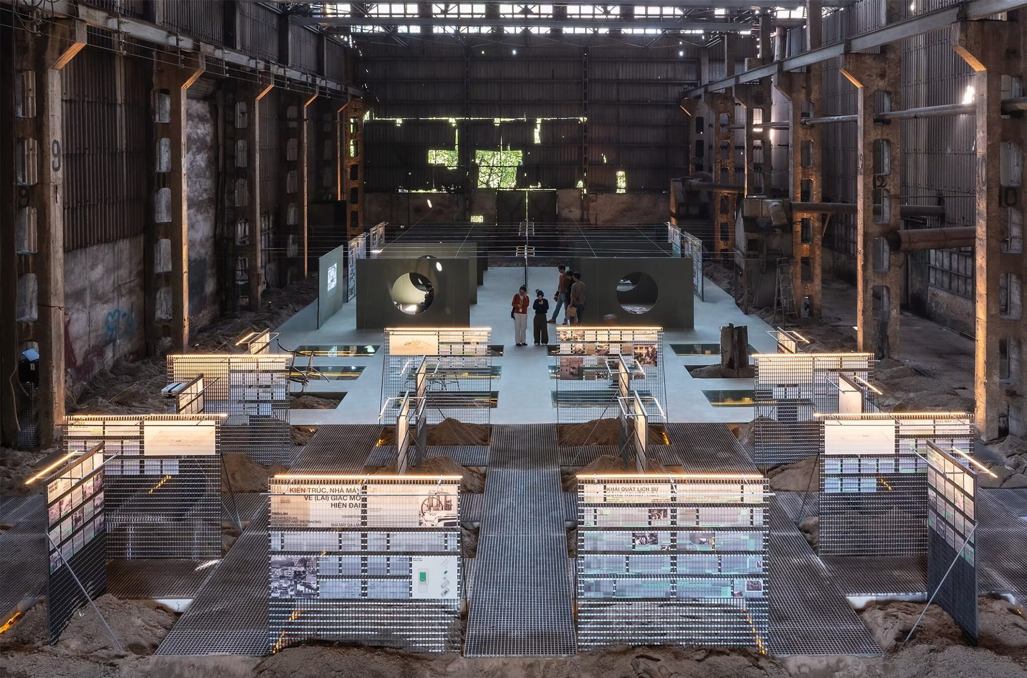 kien truc su hanoi ad hoc hanoi ad practice venice biennale 2025 the grid house of forest