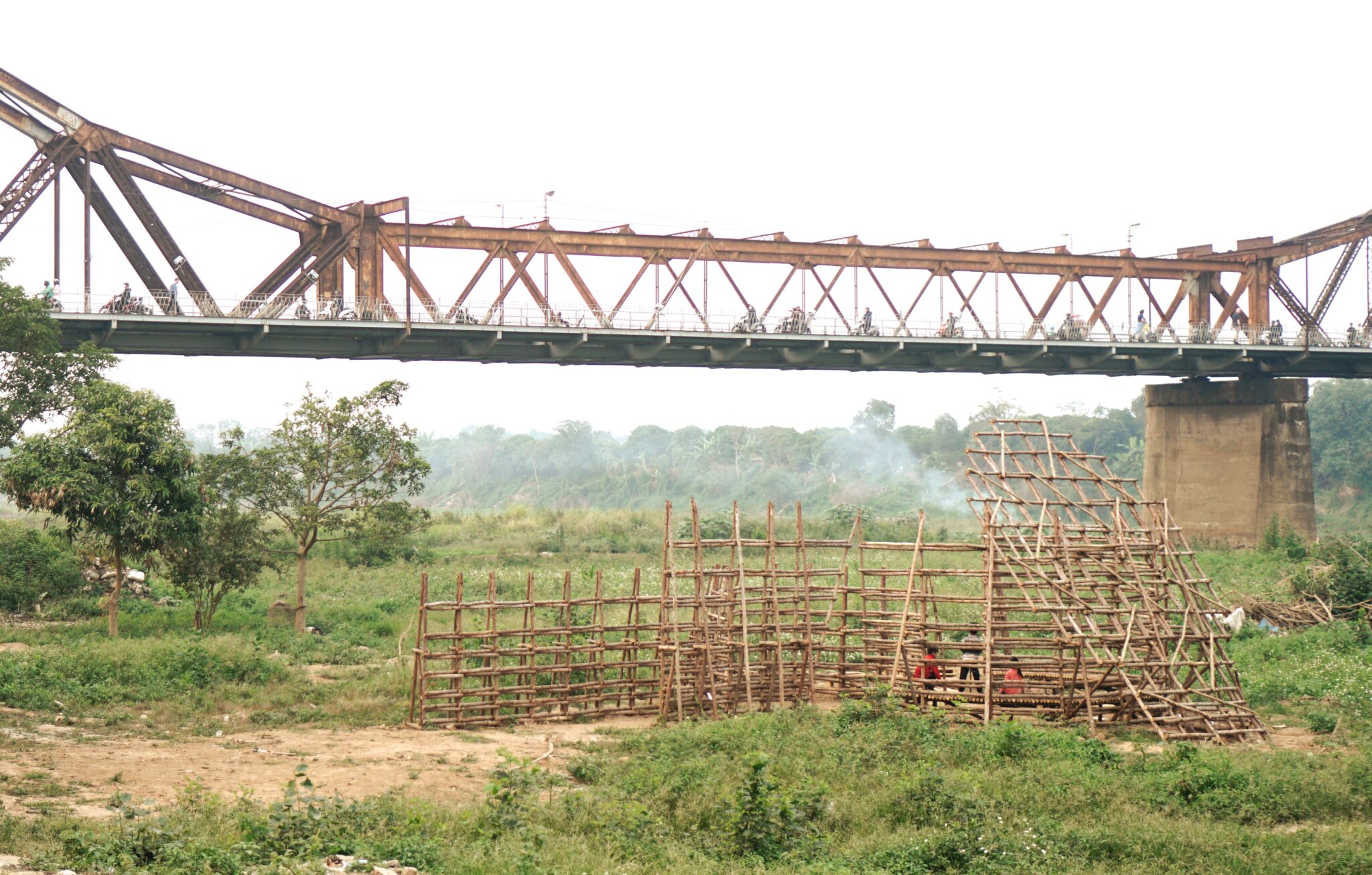 kien truc su hanoi ad hoc hanoi ad practice venice biennale 2025 the grid house of forest