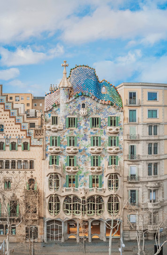 Casa Batllo kien truc barcelona di san antoni gaudi