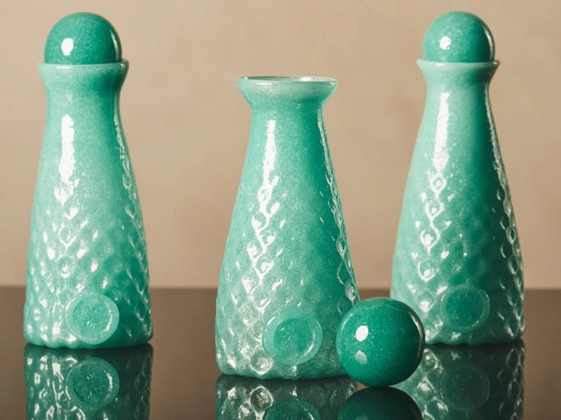 Dự án đồ thủy tinh làm từ vỏ sò đoạt giải Ralph Saltzman Prize