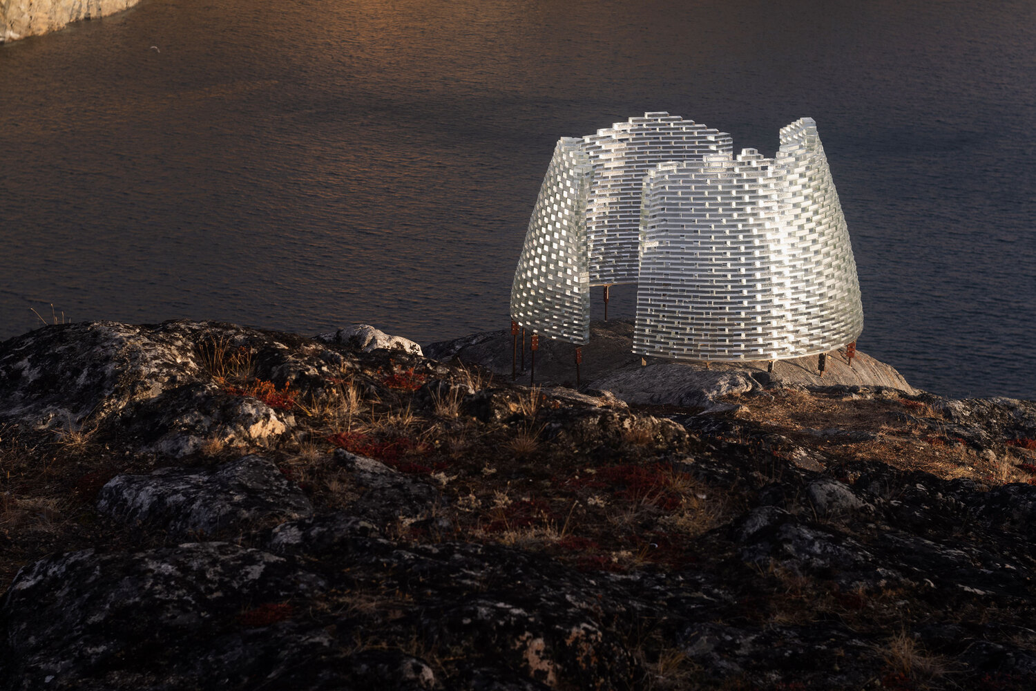 Qaammat Pavilion Konstantin Arkitekter gach kinh kien truc duong dai
