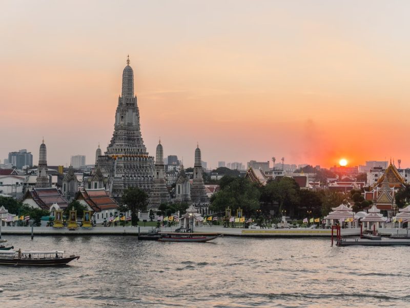 Du lịch Thái Lan và hành trình ngược dòng