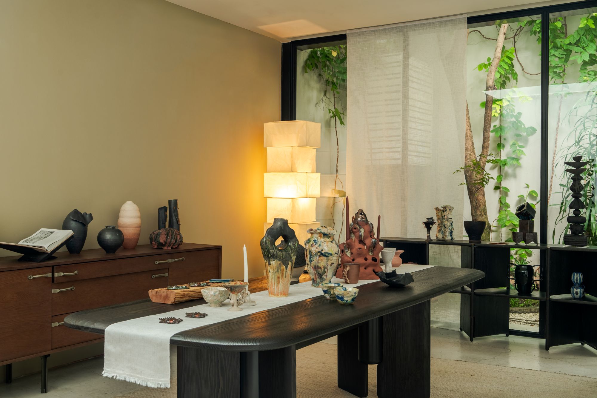 gallery medium trien lam do noi that gom duong dai