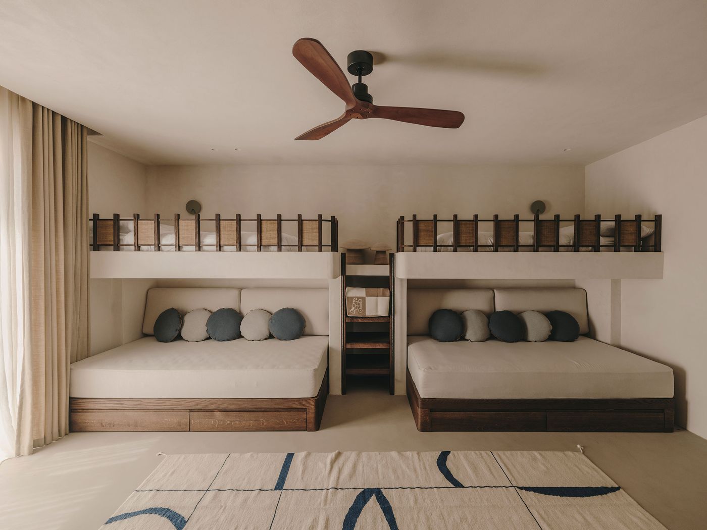 Villa Infinity: Khu nghỉ dưỡng mang dấu ấn di sản Ibiza