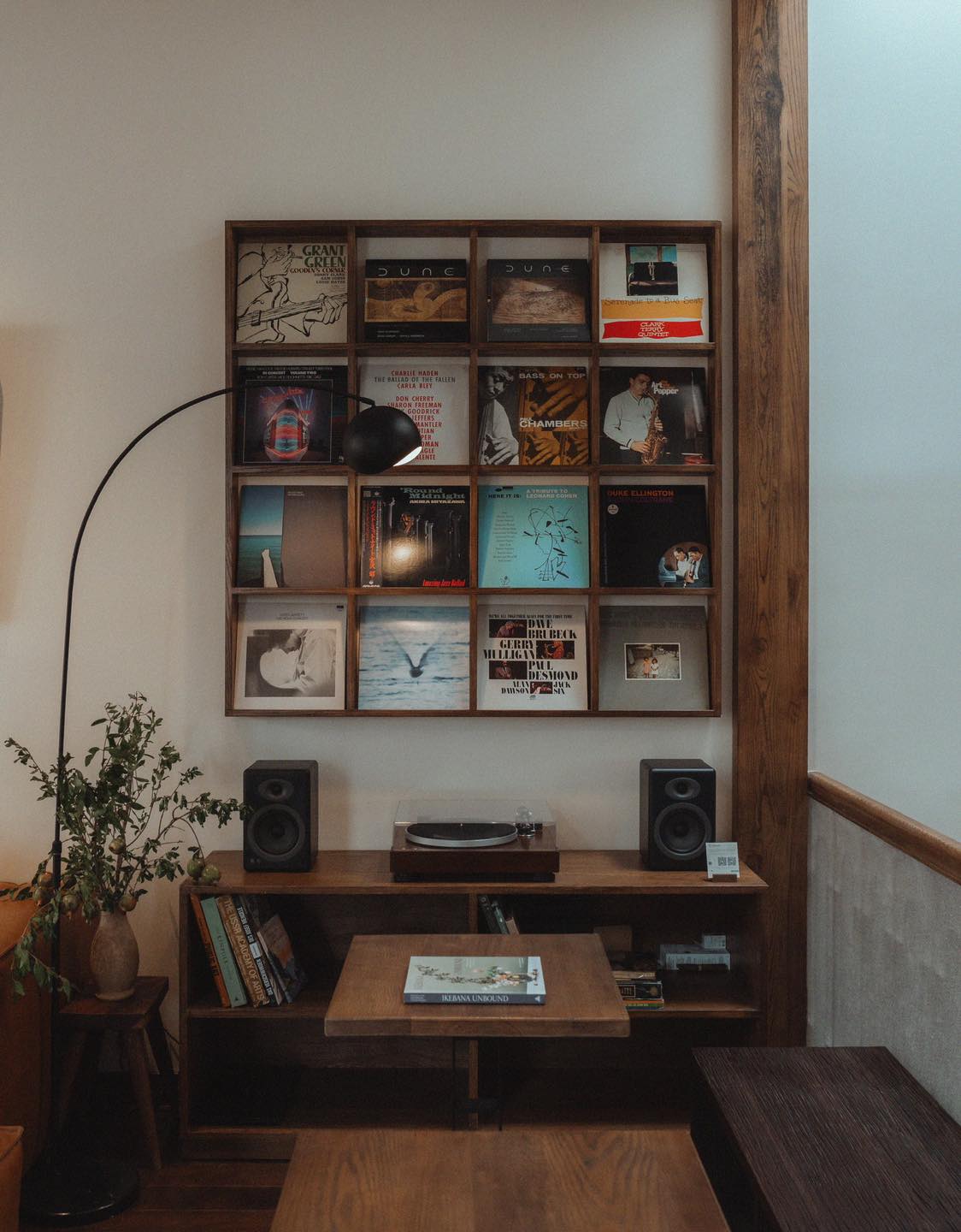 quan cafe vinyl cafe 16 grams thach thi thanh