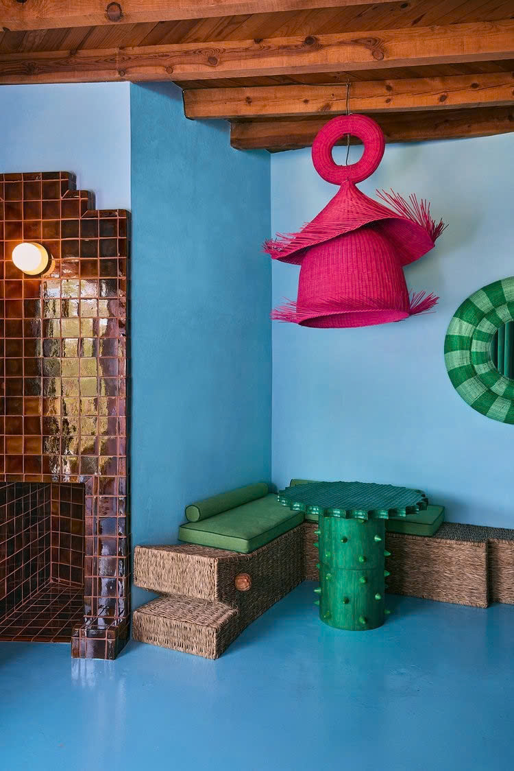 can ho boutique Mesonia Suite Mestiz Maye Estudio phong cach Pop Art