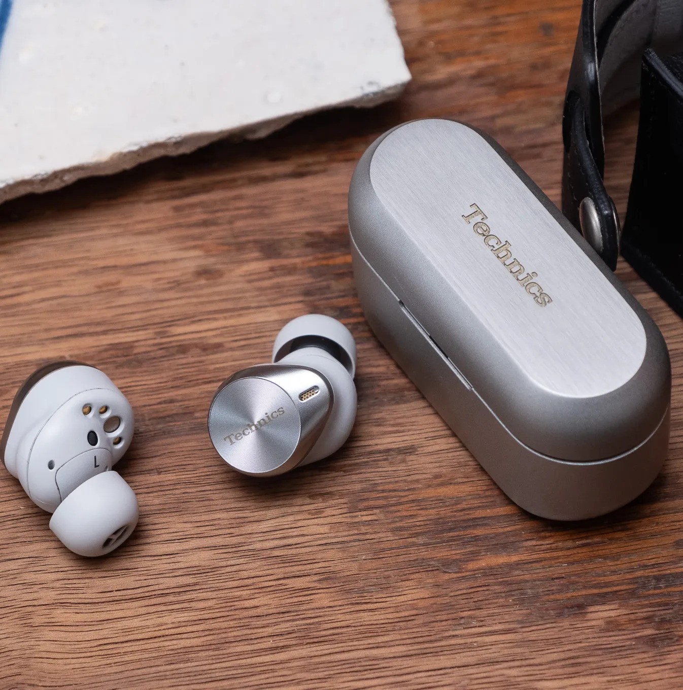 Technics EAH-AZ80 tai nghe earbud