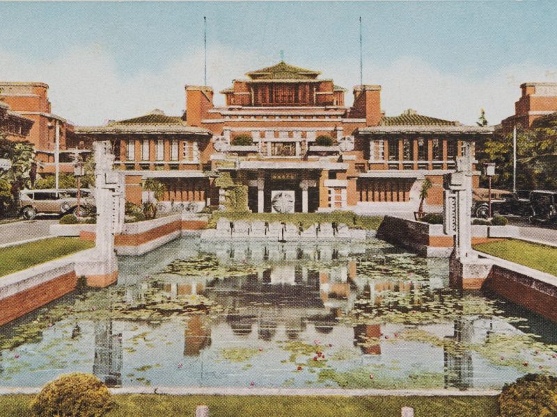 Đối thoại Đông - Tây trong kiến trúc và thiết kế: Cây cầu văn hóa nối hai bờ sáng tạo