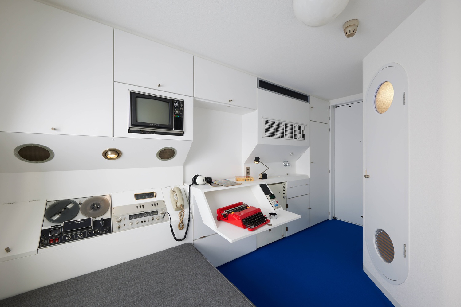 Kisho Kurokawa kien truc su nakagin capsule tower chuyen hoa luan