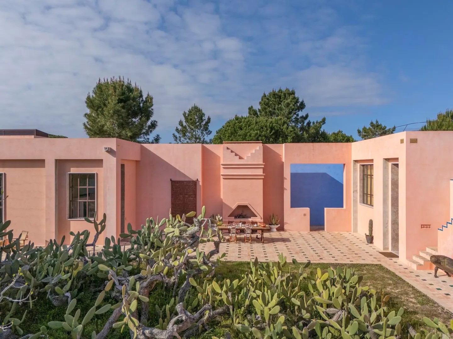 biet thu villa nghi duong La Salvada christian louboutin bo dao nha morocco
