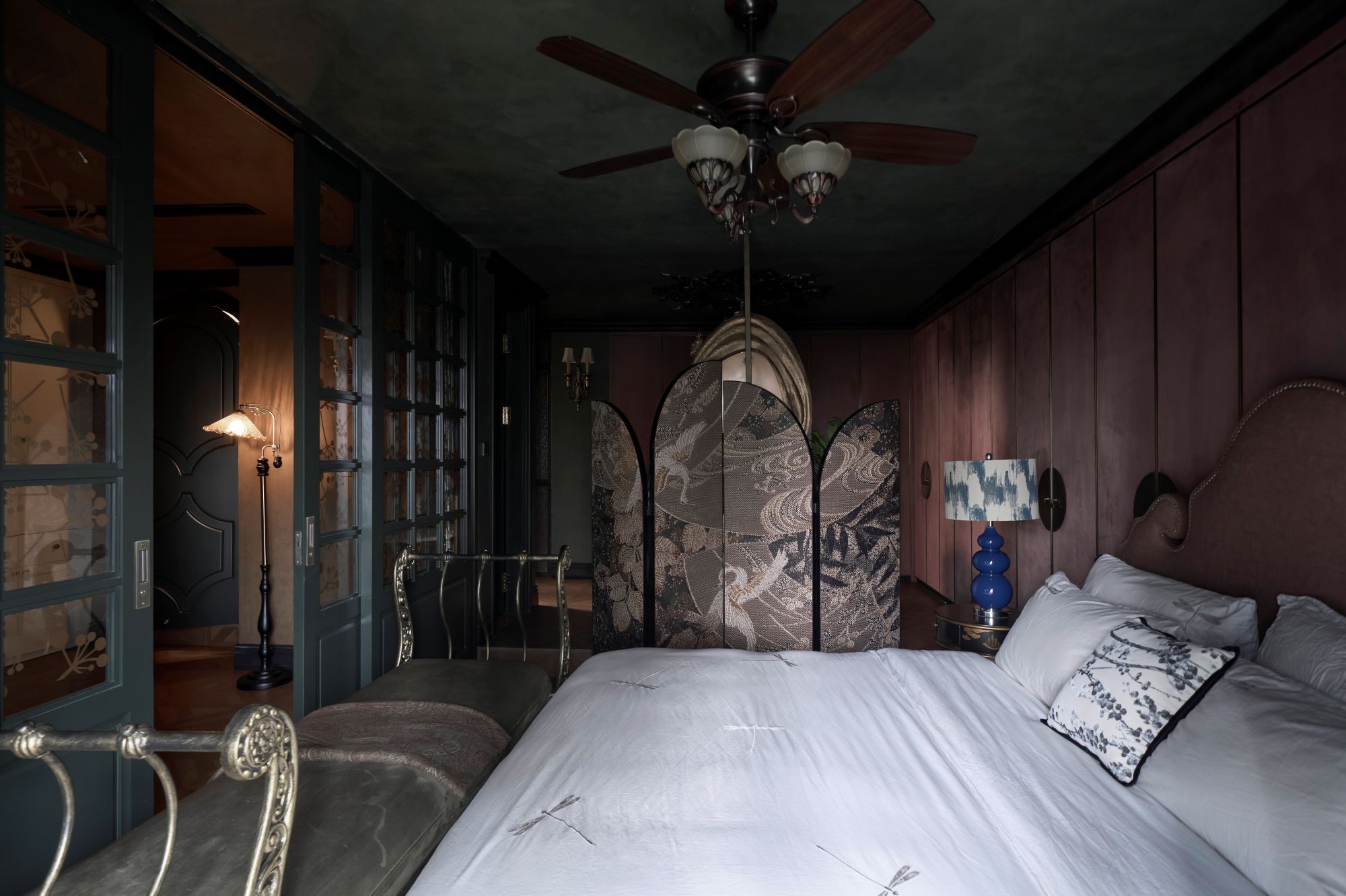 Căn hộ Prisme Box – Khi sắc màu sưởi ấm không gian – Limdim House Studio