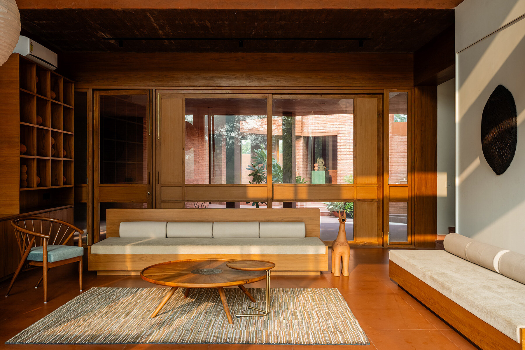 Alloa Hills Weekend House Studio Sangath