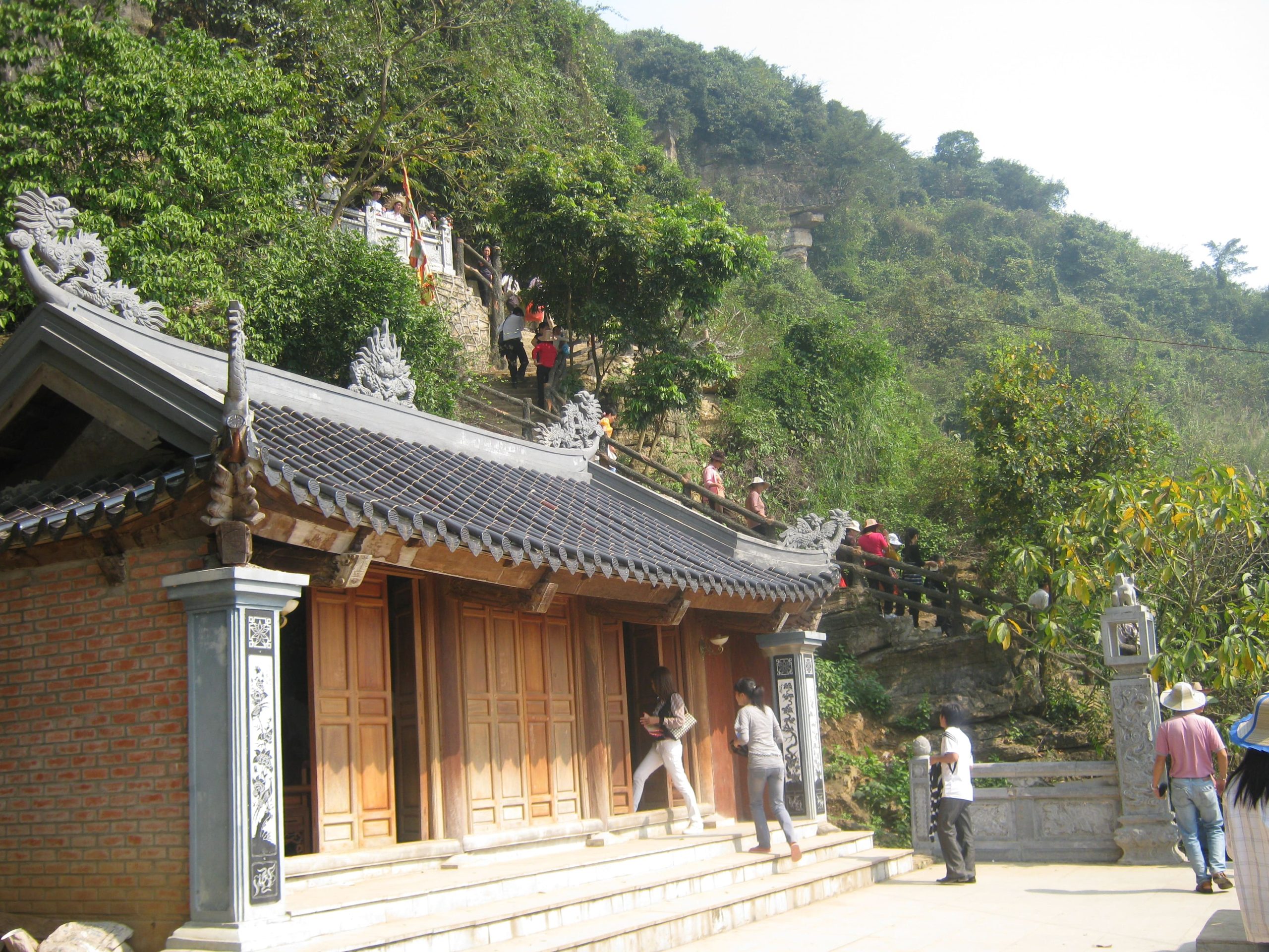 ninh binh kien truc phat giao