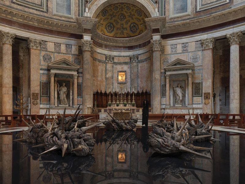 Corona Gloriae: Nỗi đau và hy vọng dưới vòm Điện Pantheon