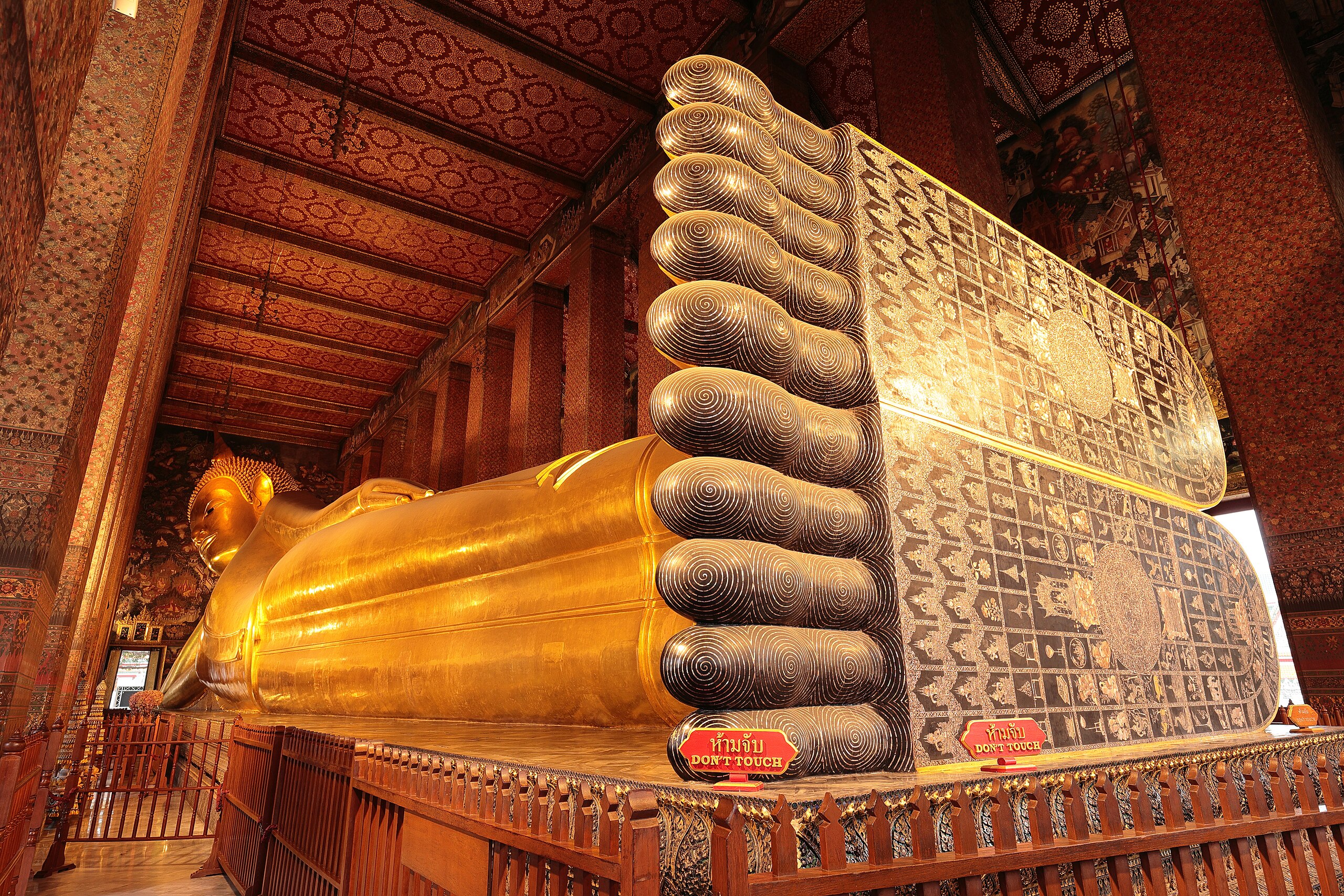 tuong phat phat giao buddha statue