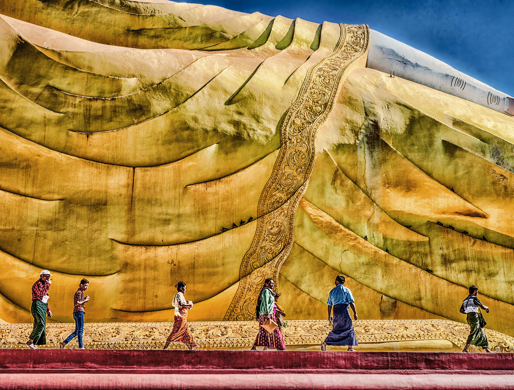 buddha statue