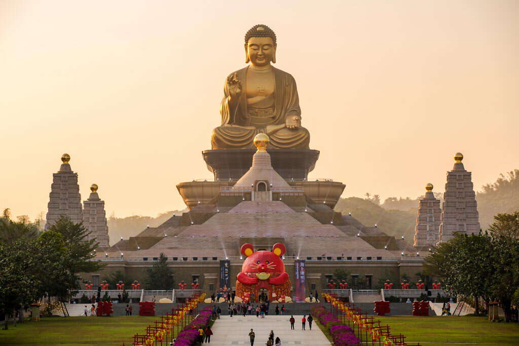 tuong phat phat giao buddha statue