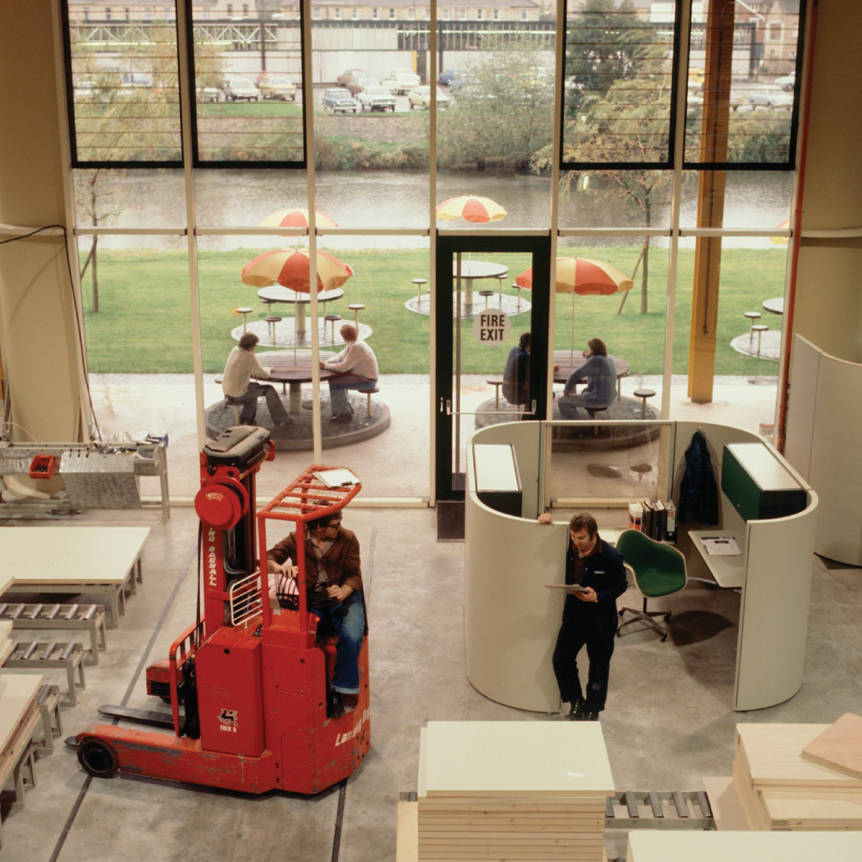 kien truc su Herman Miller factory 1976